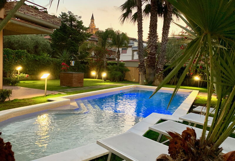 Villa Le Palme: villa-le-palme-trecastagni-catania-villa-pool