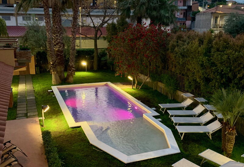 Villa Le Palme: villa-le-palme-trecastagni-catania-villa-pool