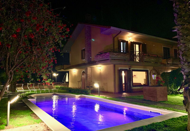 Villa Le Palme: villa-le-palme-trecastagni-catania-villa-pool