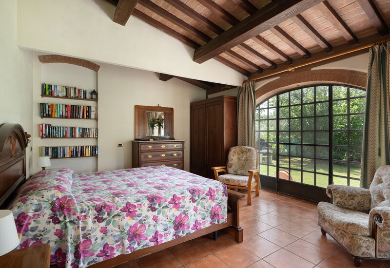 Villa i Cipressi: Bedroom, Summer