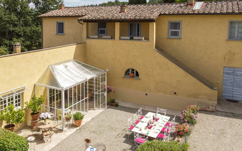 Villa Bacco: Außen, Balkon / Terrasse / Patio, Draussen, Haupteingang