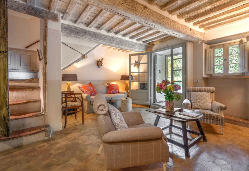 Casa Di Giulio: Autumn, Living Room, Spring, Summer