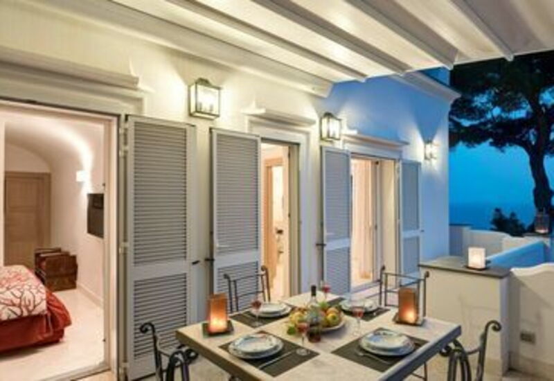 Villa Marina Little Beach: villa-marina-little-beach-capri-villa-external