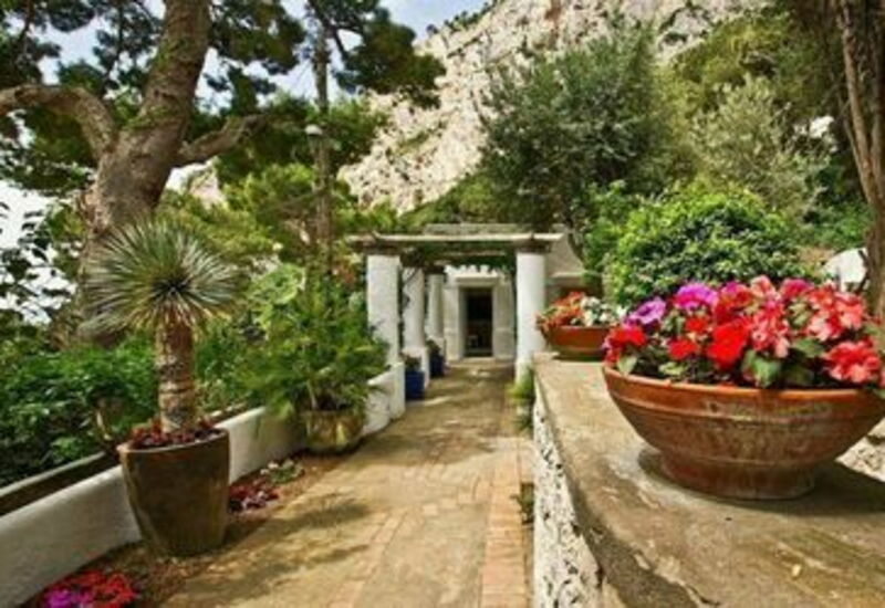 Villa Marina Little Beach: villa-marina-little-beach-capri-villa-external