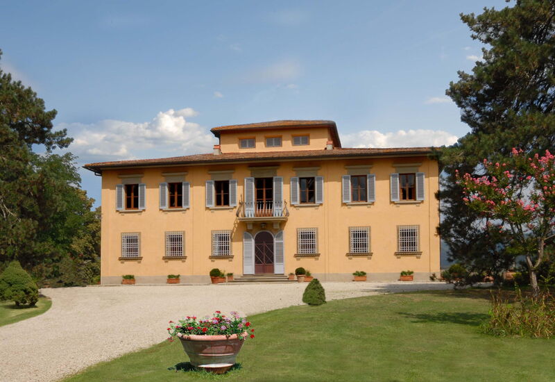 Villa Di Collina: Building Exterior