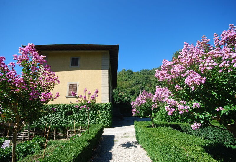 Villa Il Poggiolo: Building Exterior