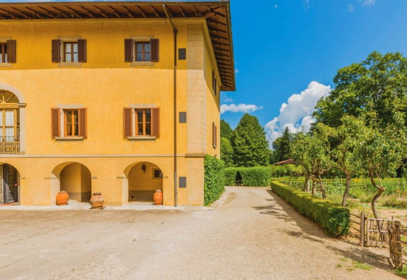 Villa Il Poggiolo: Building Exterior