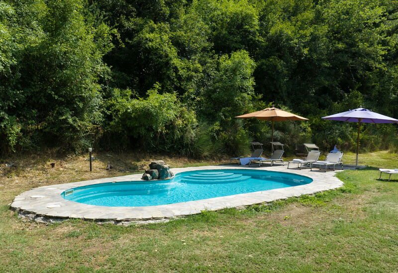 Villa Il Poggiolo: Außen, Schwimmbad