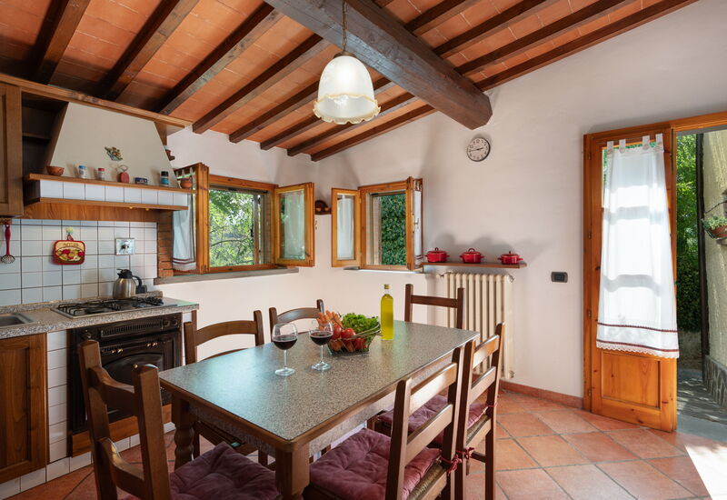 Casa Baco: Autumn, Kitchen, Spring, Summer