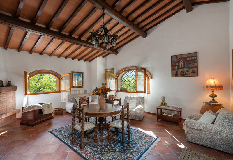 Casa Baco: Living Room, Summer