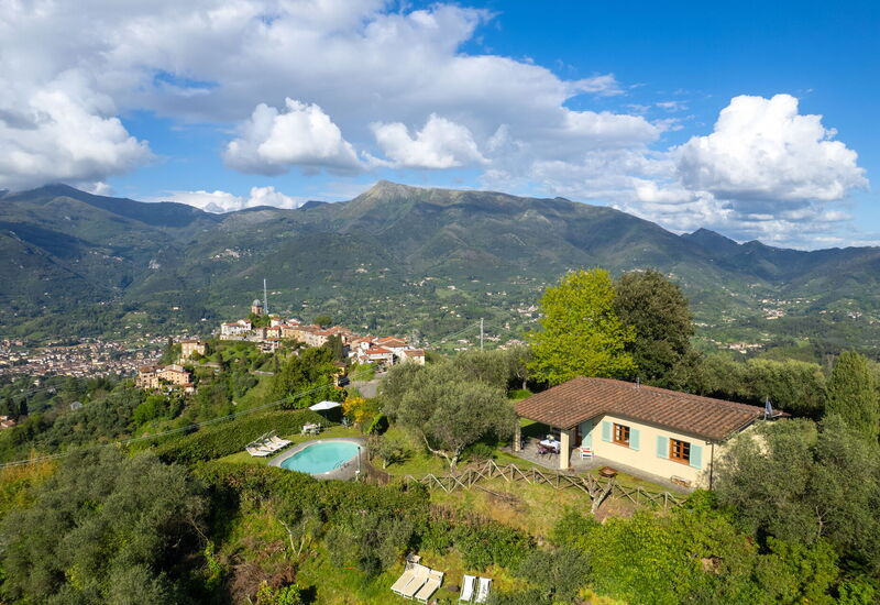 Villa La Piana: Building Exterior, Garden, Pool, Scenic View, Summer