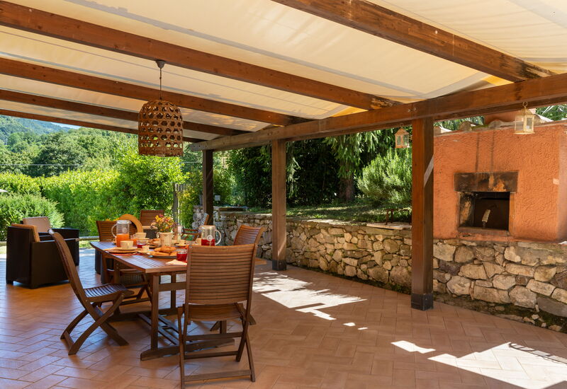 La Casetta: Balcony / Terrace / Patio, Building Exterior