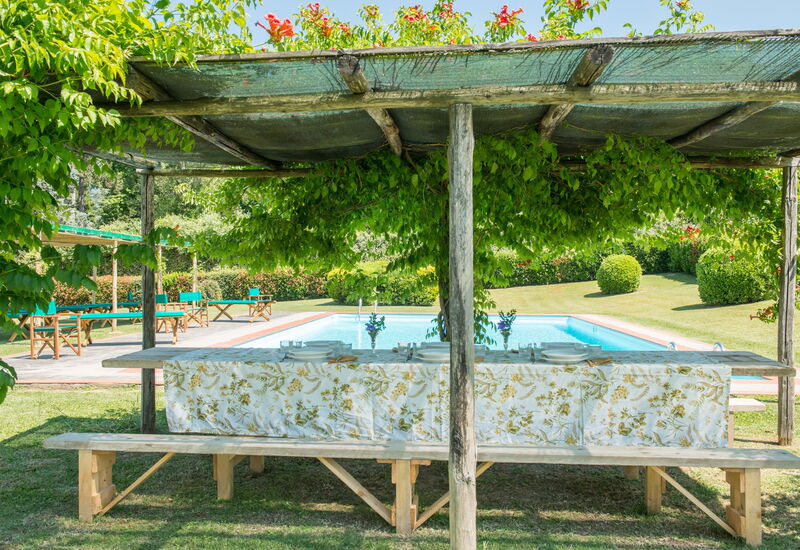 Villa Di Casole: Balcony / Terrace / Patio, Pool