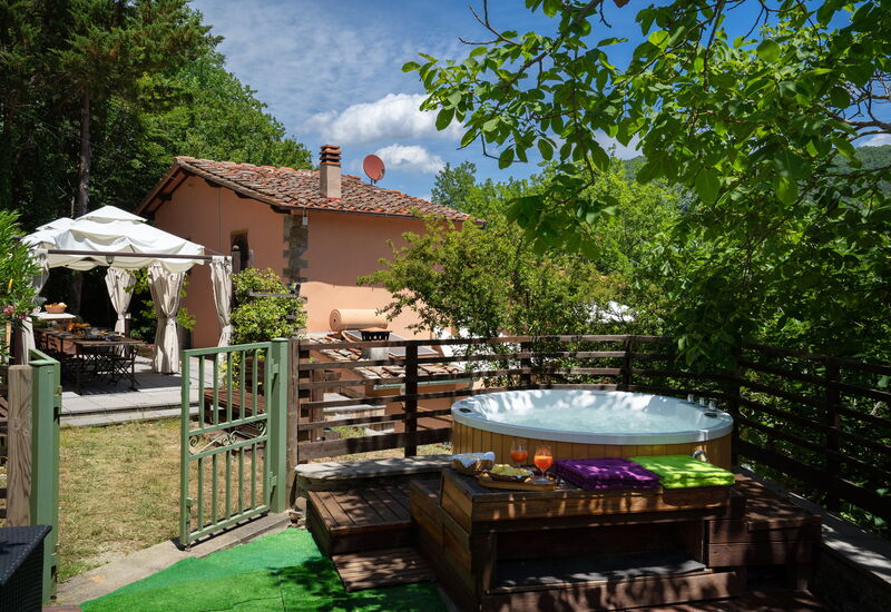 Podere La Vigna: Garden