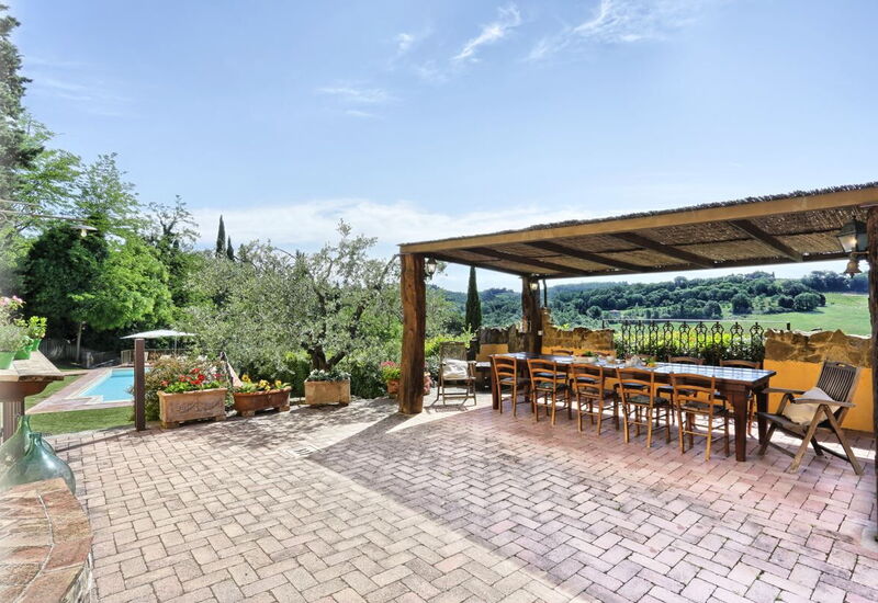 Villa Sunshine: Autumn, Building Exterior, Spring, Summer