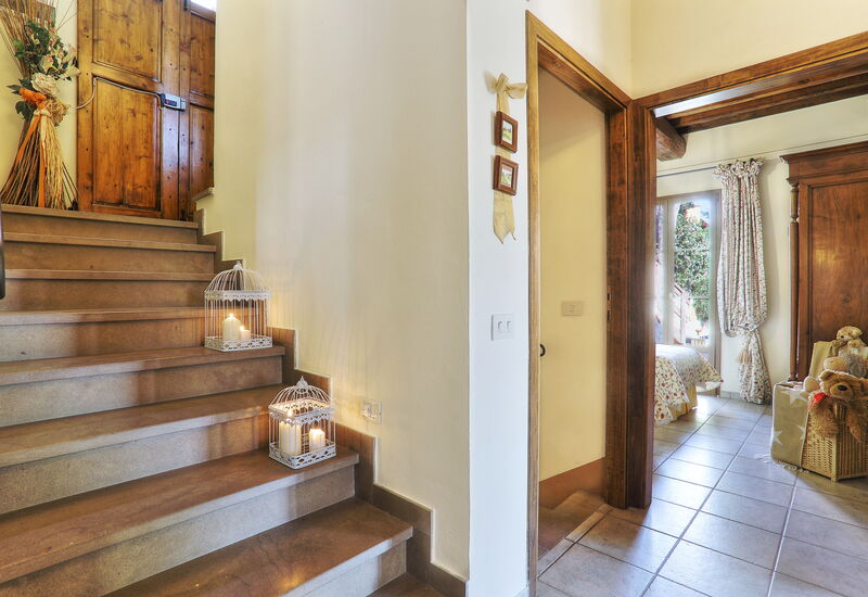 Villa Sunshine: Autumn, Bedroom, Spring, Summer