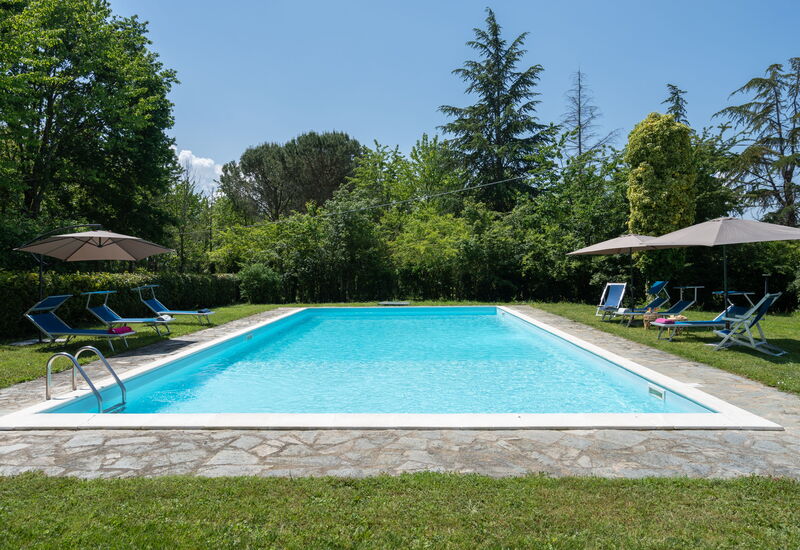 Le Selve: Building Exterior, Outdoor, Pool