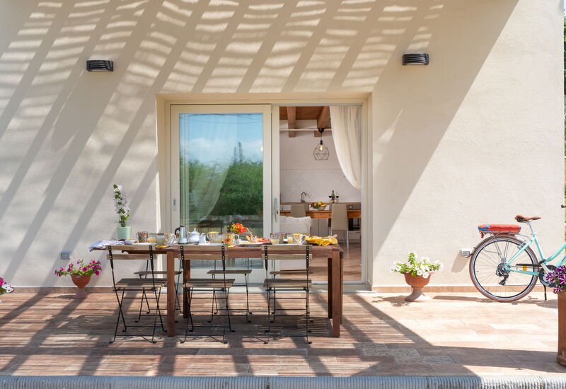 Le Selve: Balcony / Terrace / Patio, Building Exterior, Outdoor