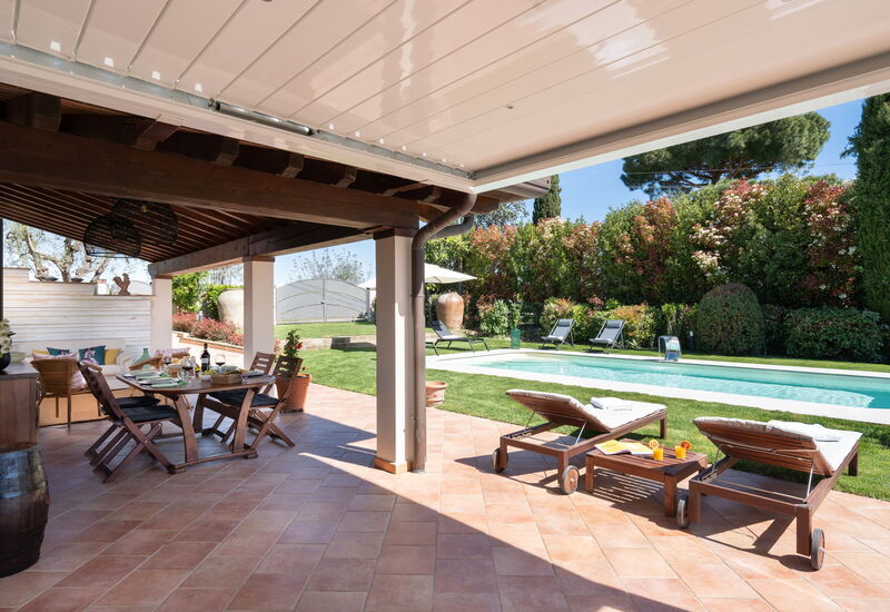 La Capannina Di Pillo: Balcony / Terrace / Patio, Building Exterior, Outdoor