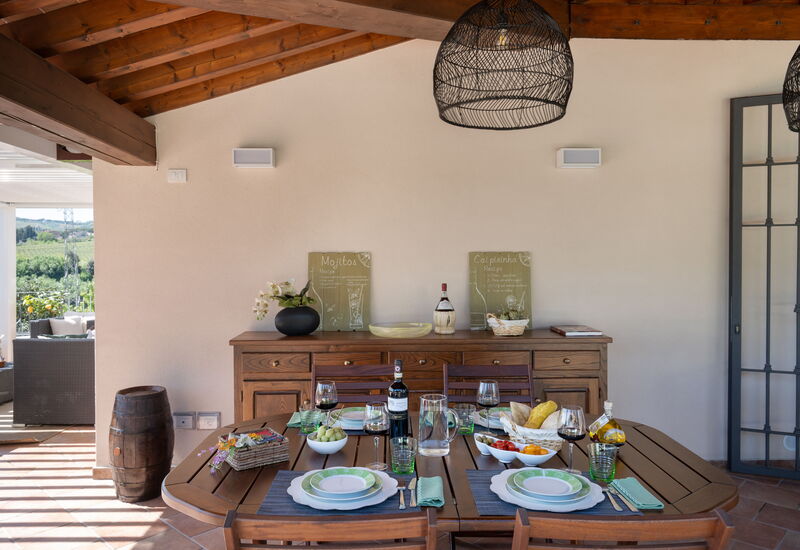 La Capannina Di Pillo: Balcony / Terrace / Patio, Building Exterior, Food, Outdoor, Room Detail