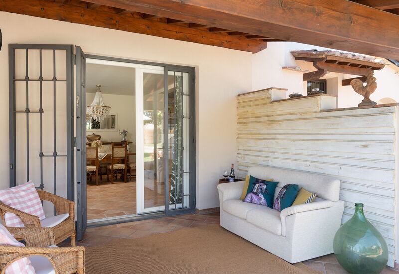 La Capannina Di Pillo: Balcony / Terrace / Patio, Building Exterior