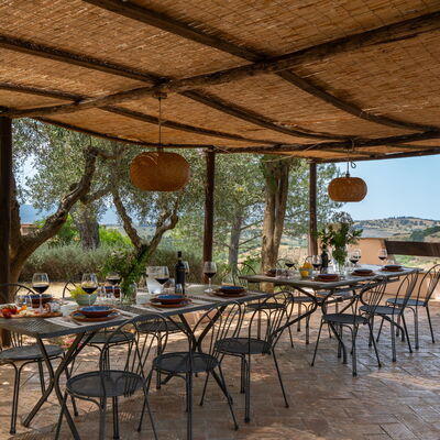 Villa Monte Bottigli: Außen, Balkon / Terrasse / Patio, Draussen, Frühling, Herbst, Sommer