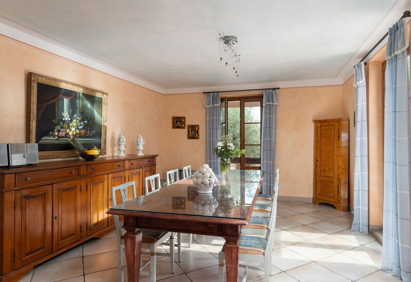 Villa Monte Bottigli: Autumn, Dining Room, Spring, Summer