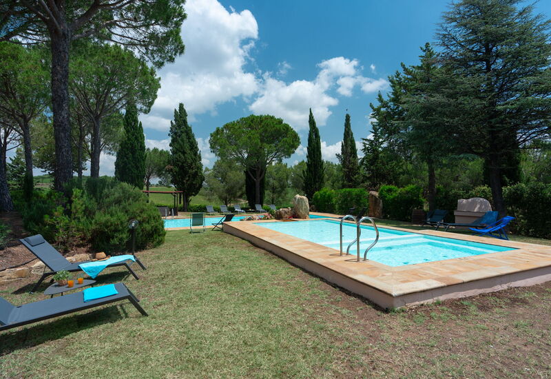 Villa Monte Bottigli: Building Exterior, Garden, Outdoor, Pool, Summer