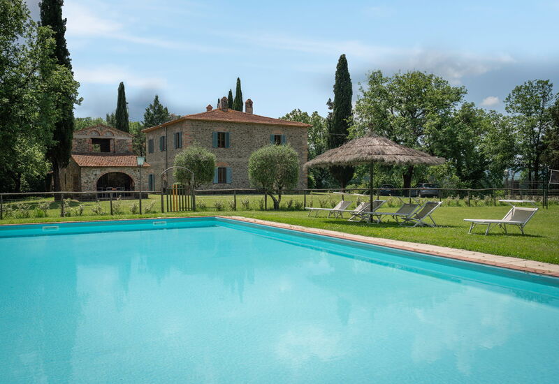Belvedere - Falceto, Ambra, Toscana: Amenities, Autumn, Building Exterior, Pool, Room Detail, Spring, Summer