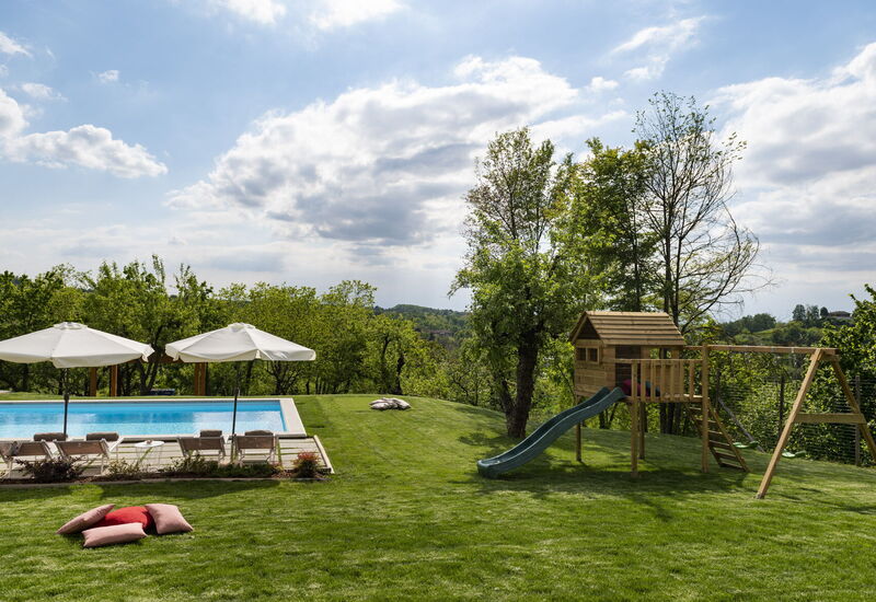 Casa San Grato - Roero - Langhe, Piemonte: Autumn, Building Exterior, Pool, Spring, Summer