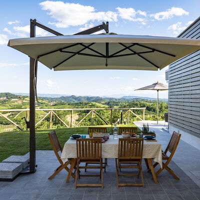 Relais Casa Clara - Roero - Langhe, Piemonte: Autunno, Estate, Esterni, Primavera