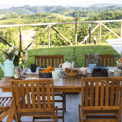 Relais Casa Clara - Roero - Langhe, Piemonte: Autunno, Estate, Esterni, Primavera