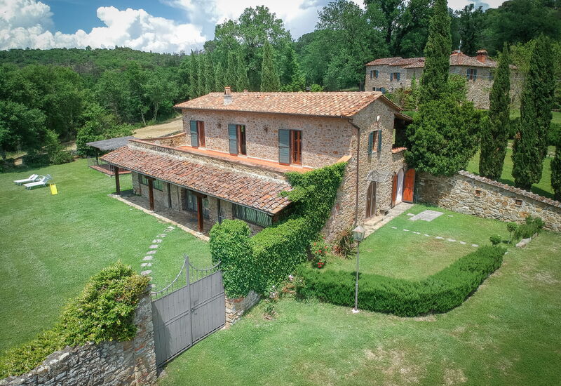 Borgo La Casina - Badia Agnano, Toscana: Autumn, Building Exterior, Spring, Summer