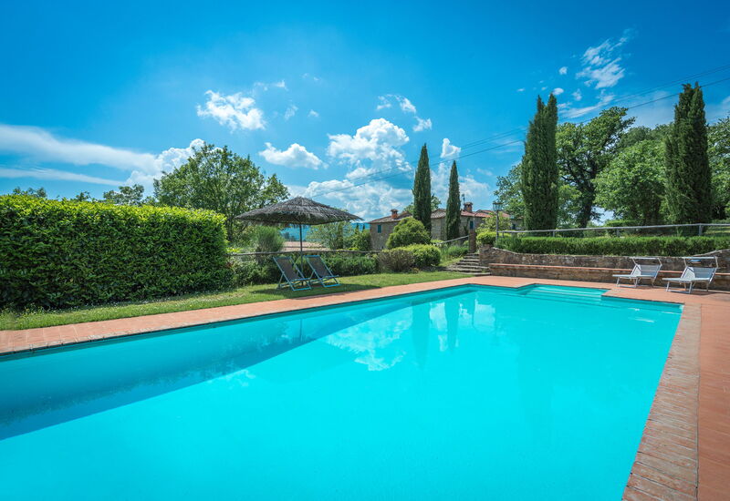 Borgo La Casina - Badia Agnano, Toscana: Amenities, Autumn, Building Exterior, Garden, Pool, Spring, Summer