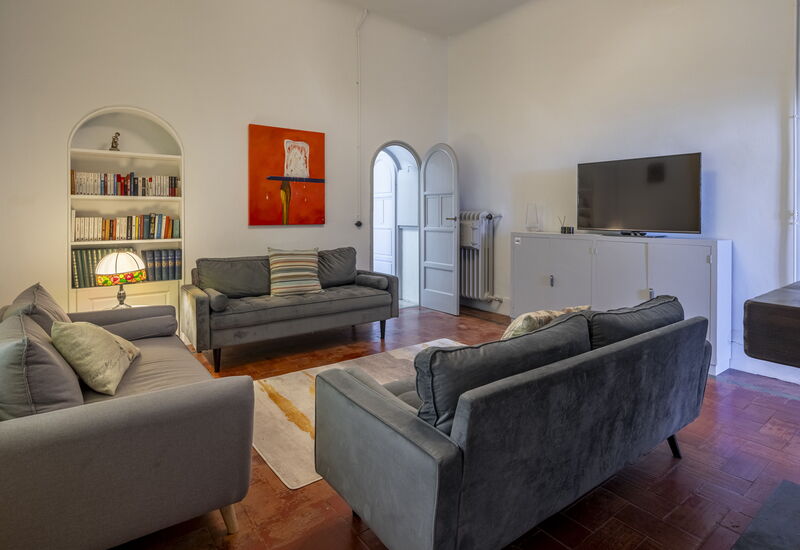 Massarosa Front Lake, The Gargoyles: Autumn, Living Room, Spring, Summer