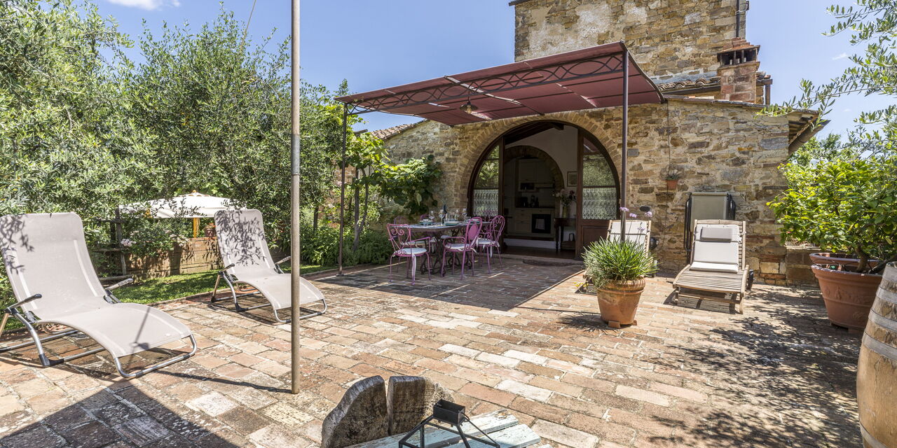 Casa Anita - Castellina In Chianti - Granaio, Tosc: Außen, Ausstattung, Frühling, Haupteingang, Herbst, Sommer