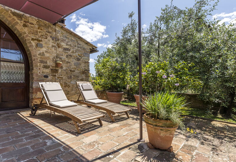 Casa Anita - Castellina In Chianti - Granaio, Tosc: Amenities, Autumn, Building Exterior, Spring, Summer