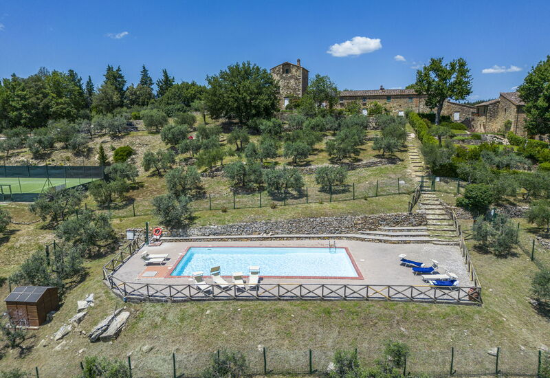 Casa Anita - Castellina In Chianti - Granaio, Tosc: Amenities, Autumn, Building Exterior, Garden, Pool, Spring, Summer