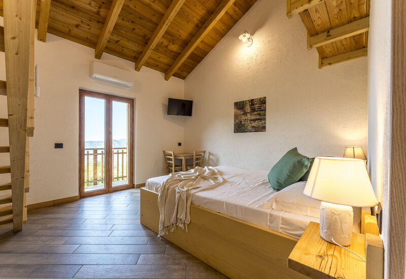 Casa Aurora - Recco, Liguria: Autumn, Bedroom, Building Exterior, Spring, Summer