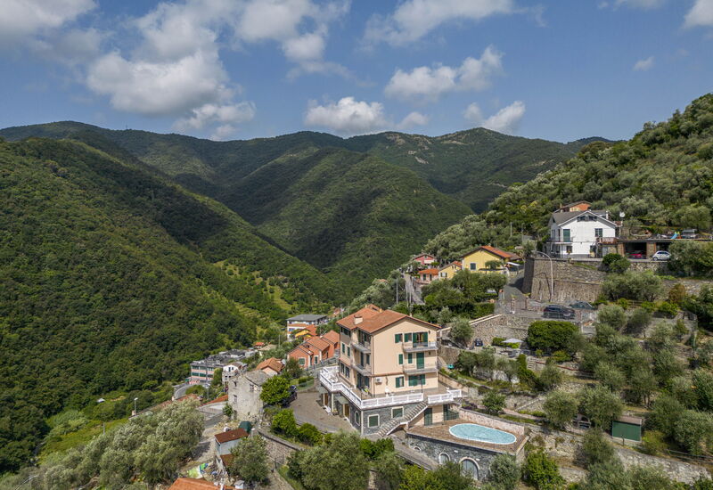Belvedere, House With Private Pool And Garden, Rec: Außen, Ausstattung, Frühling, Herbst, Schwimmbad, Sommer