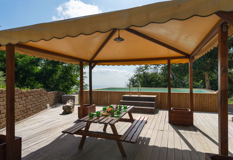 Casa Sul Serra: Balcony / Terrace / Patio, Building Exterior, Pool, Summer