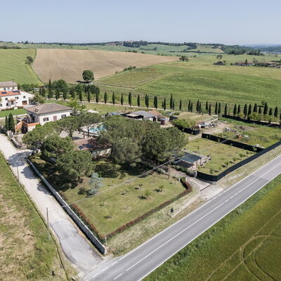 Anilde, Holiday Home with Pool, Wifi, Tuscany: Autumn, Building Exterior, Spring, Summer