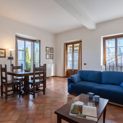 Rocche Di Valiano - Alloggio:&nbsp;Appartamento Glicine In Siena, Pool Use, Ac: rocche-di-valiano-chianti-castelnuovo-berardenga-glicine-soggiorno