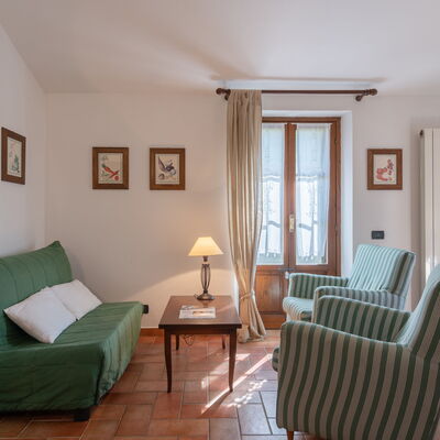 Rocche Di Valiano - Unterkunft:&nbsp;Appartamento Gelsomino In Siena, Pool Use, Ac: rocche-di-valiano-chianti-castelnuovo-berardenga-gelsomino-living-room