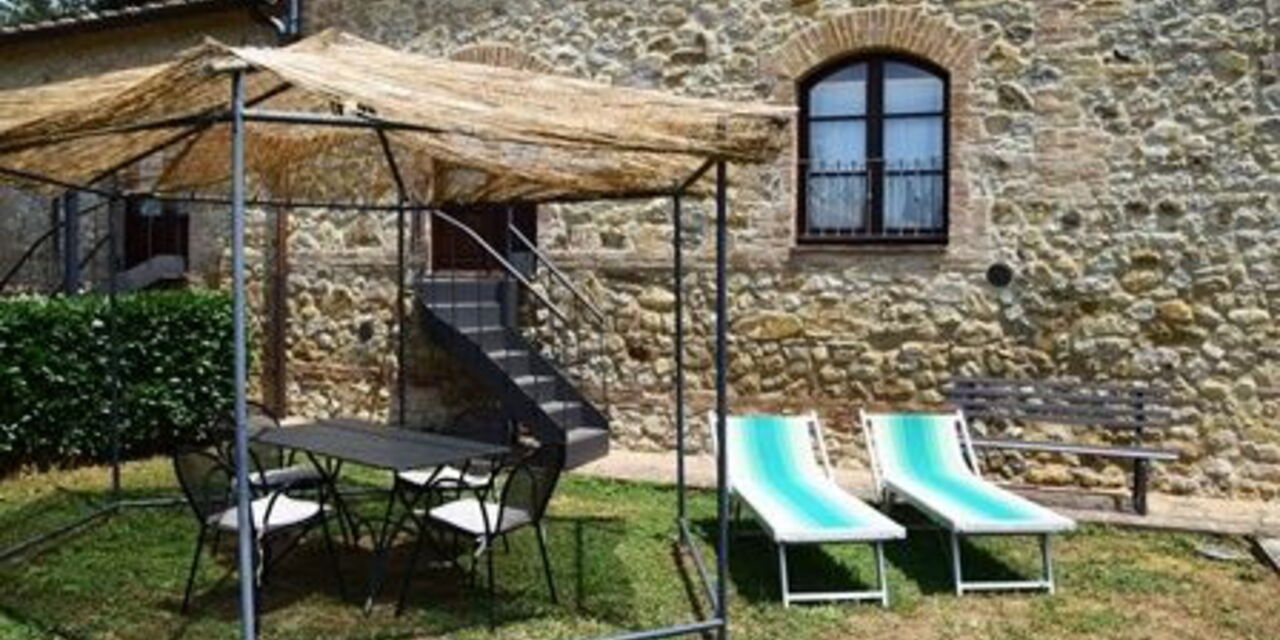 Rocche Di Valiano - Alloggio:&nbsp;Appartamento Papavero In Siena, Pool Use, Ac: rocche-di-valiano-chianti-castelnuovo-berardenga-papavero-giardino