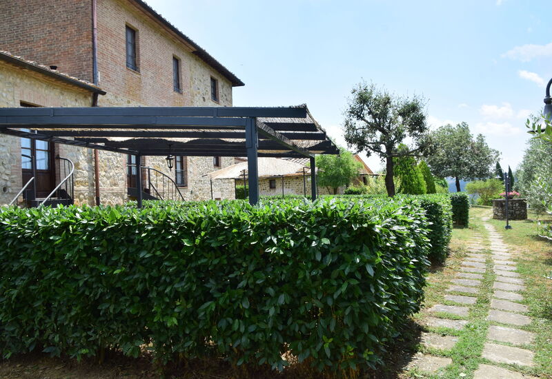 Rocche Di Valiano: rocche-di-valiano-chianti-castelnuovo-berardenga-multiproprietà-ginestra-garden