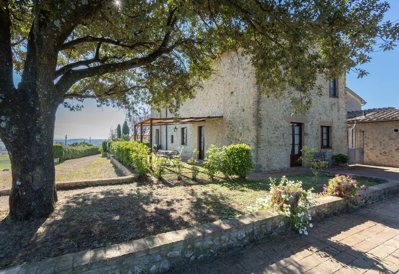 Rocche Di Valiano: rocche-di-valiano-chianti-castelnuovo-berardenga-multiproperty-garden