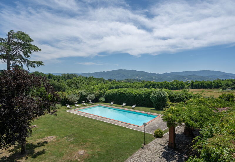 Villa Lama: Garden, Pool