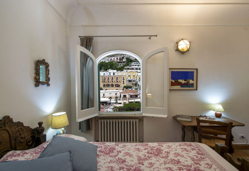 Villa Deli, In Positano, Sea View, Ac: villa-deli-positano-villa-bedroom