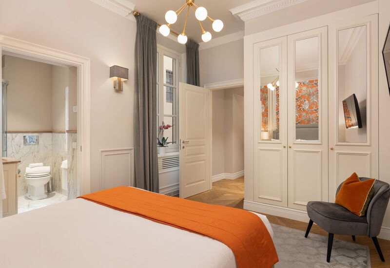 Bargello Penthouse Luxury Apartment In Florence By: Autumn, Bedroom, Spring, Summer